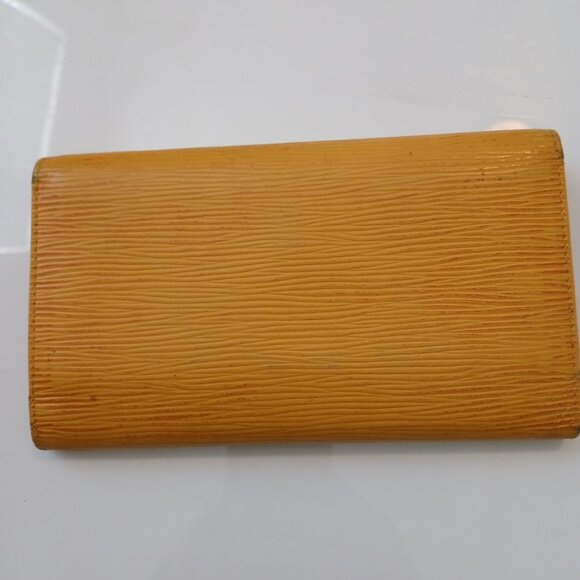 Louis Vuitton Epi Yellow purple inlay - Picture 2 of 3